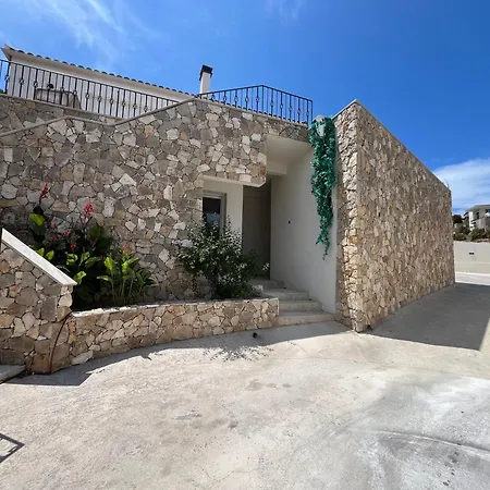 - A Casa Di U Mare Calvi (Corsica)